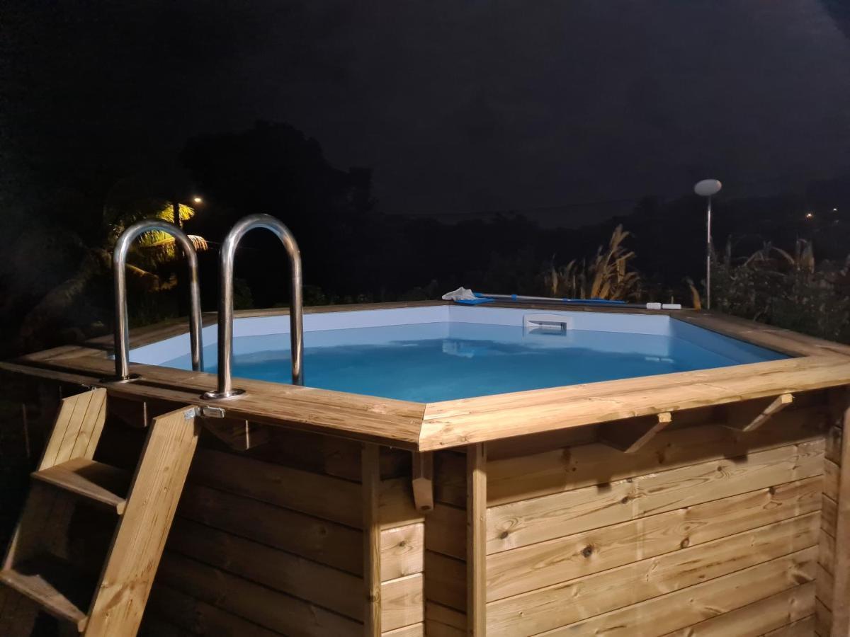 Bung'Hello Village, Piscine Et Parking Gratuit Trois-Rivieres Exterior photo